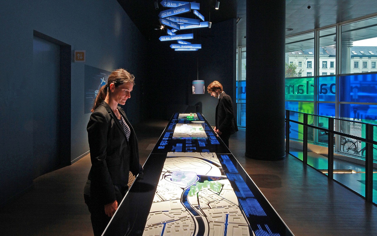 品牌展廳設(shè)計(jì)