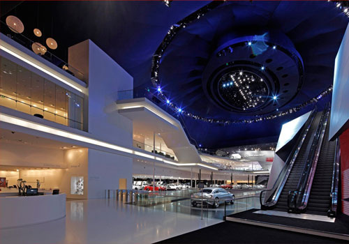 法蘭克福的奔馳汽車展廳設(shè)計(jì)欣賞