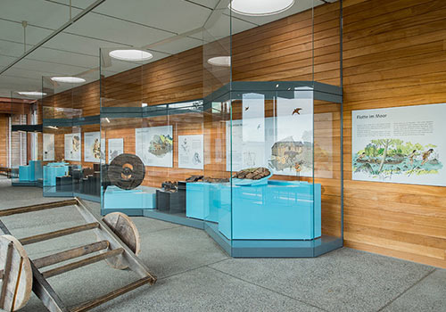 季刊展覽展廳設(shè)計欣賞